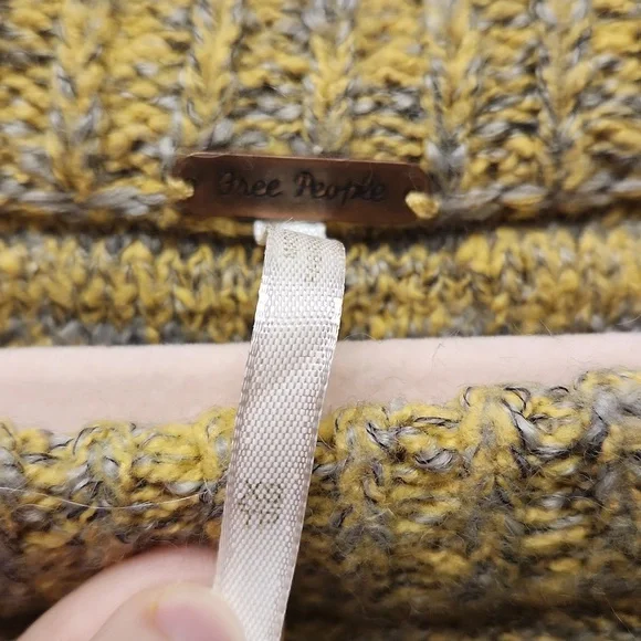 EUC Free People Size XS Gold Yellow and Grey Cropped Sweater - Picture 6 of 8
